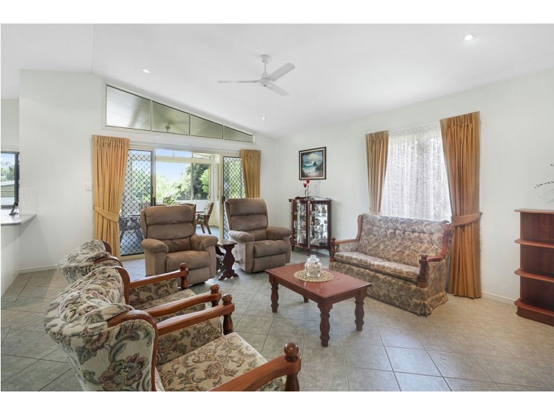 3 Joffre St, Wynnum QLD 4178