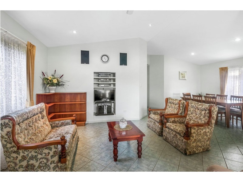 3 Joffre St, Wynnum QLD 4178