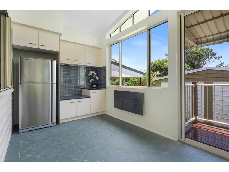 3 Joffre St, Wynnum QLD 4178