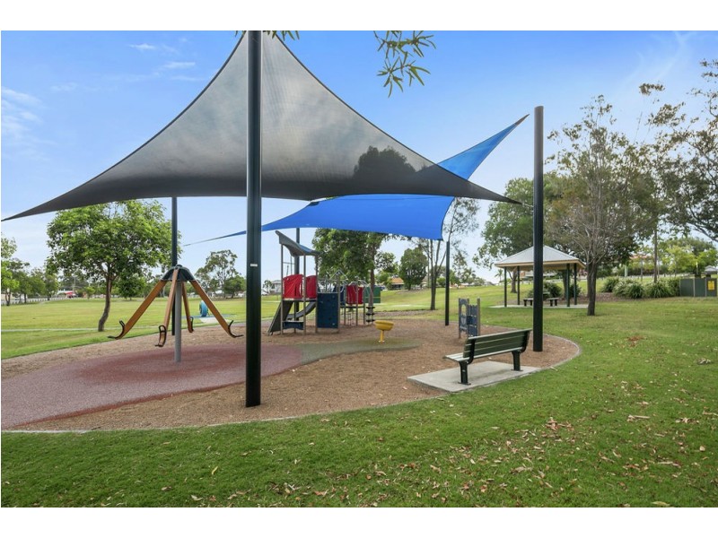 3 Joffre St, Wynnum QLD 4178