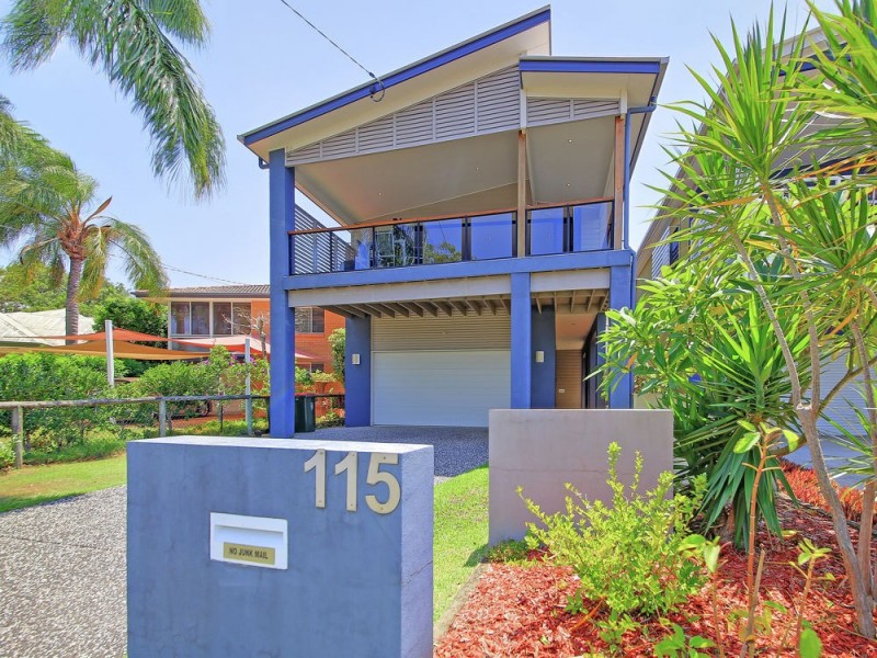 115 Raeburn St, Manly West QLD 4179