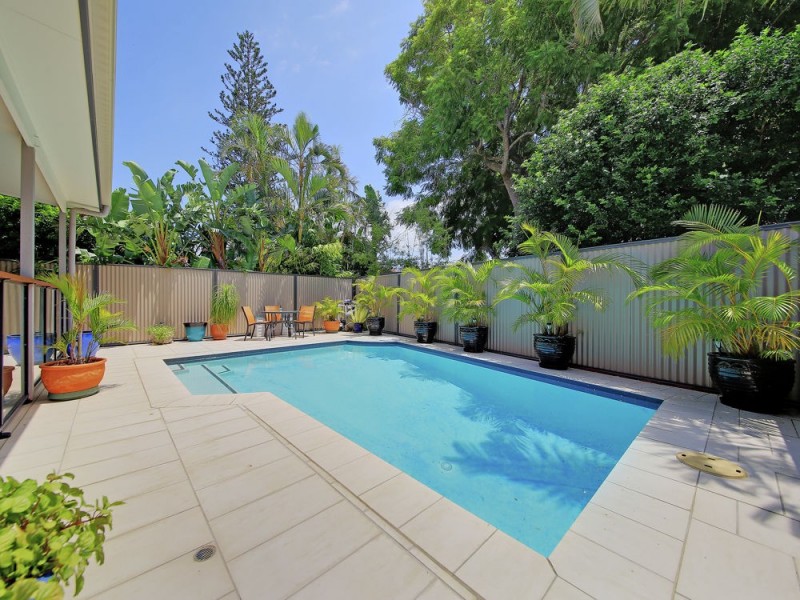 115 Raeburn St, Manly West QLD 4179
