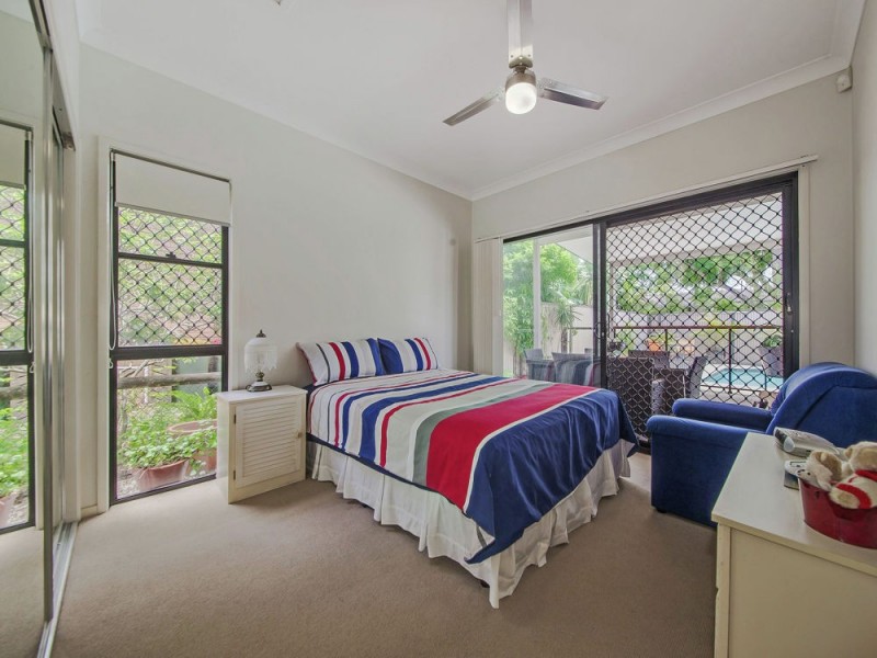 115 Raeburn St, Manly West QLD 4179