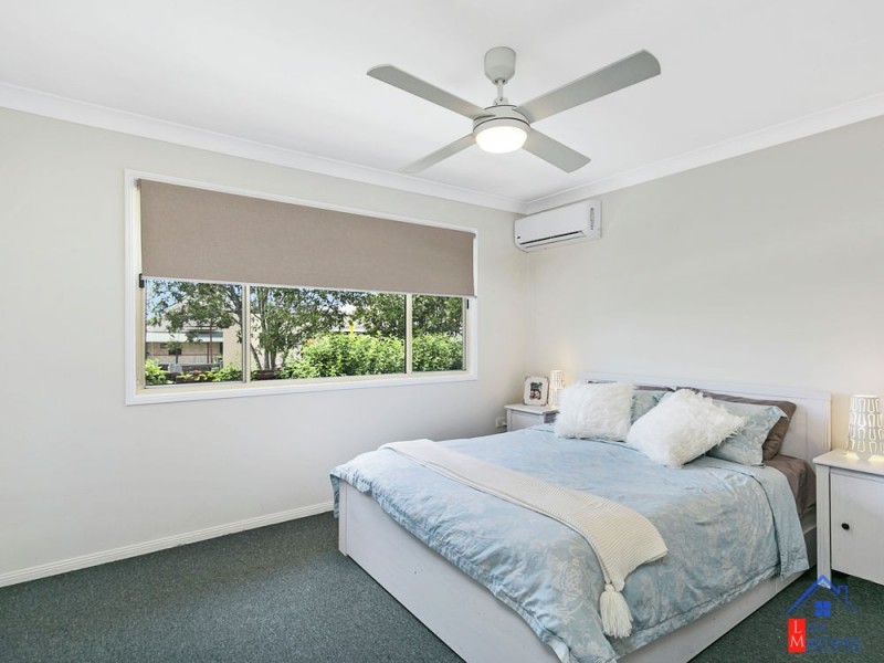 49/19 Doughboy Pde, Hemmant QLD 4174