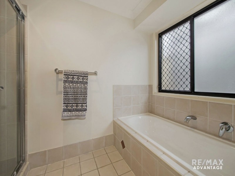 168 Hindes Street, Lota QLD 4179