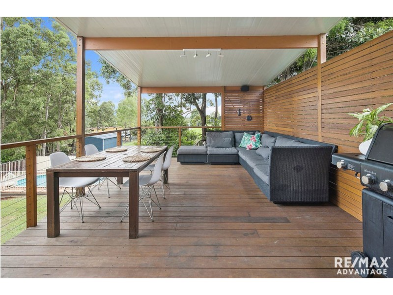 9 Yaringa St, Manly West QLD 4179