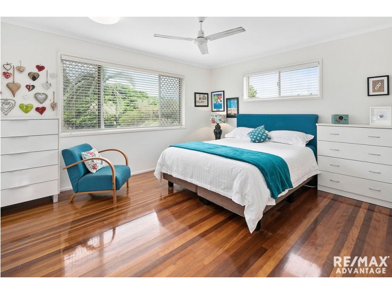 9 Yaringa St, Manly West QLD 4179