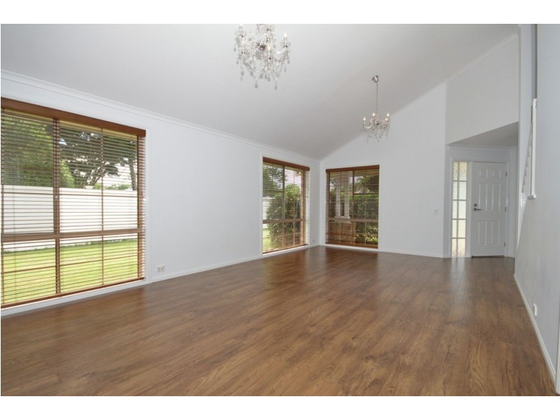 21 Lewis Place, Manly West QLD 4179