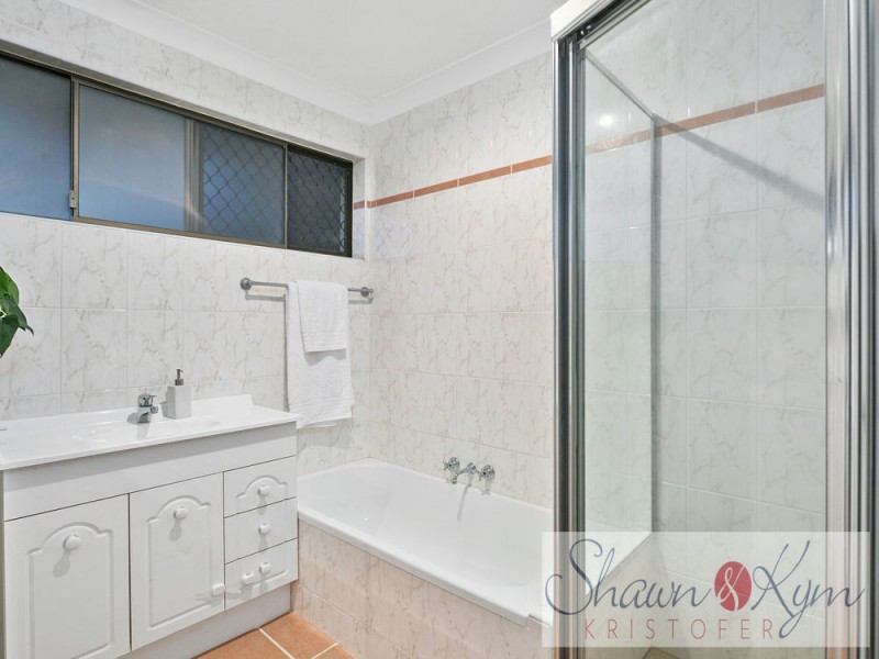 11 Bajimba Street, Manly West QLD 4179