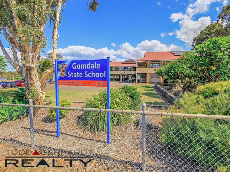 12 Harrogate Place, Gumdale QLD 4154
