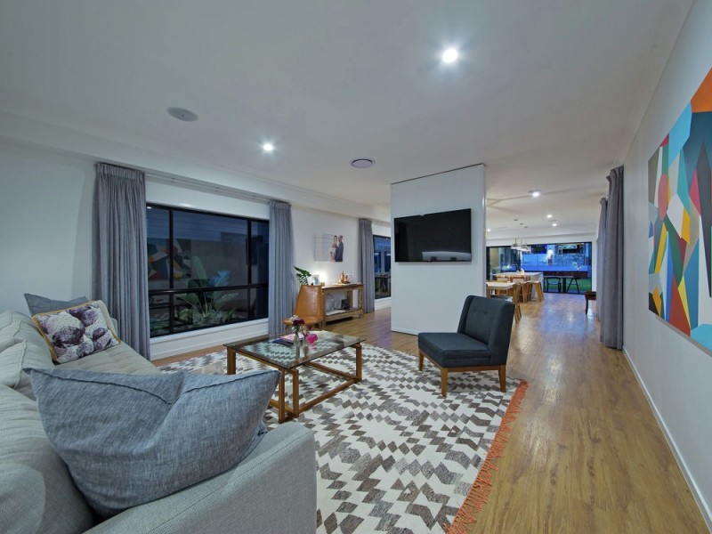 57 Wilde Street, Wynnum QLD 4178