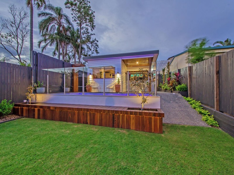 57 Wilde Street, Wynnum QLD 4178