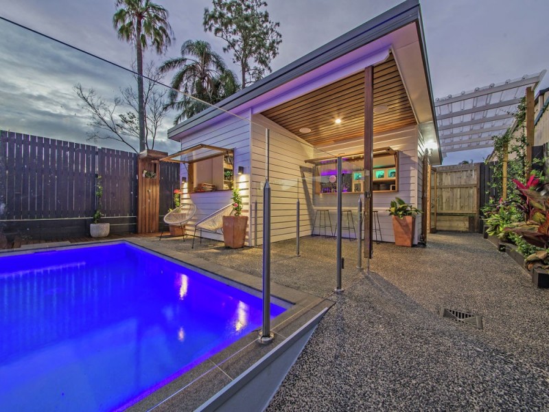 57 Wilde Street, Wynnum QLD 4178