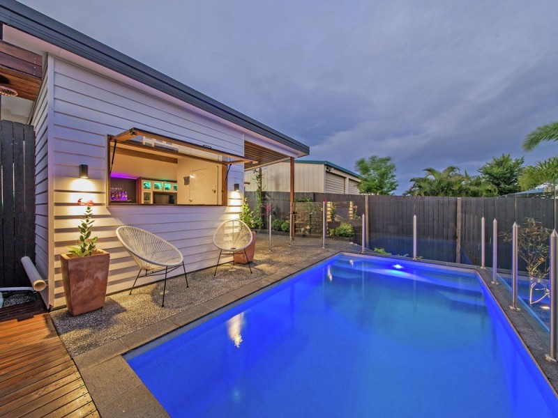 57 Wilde Street, Wynnum QLD 4178