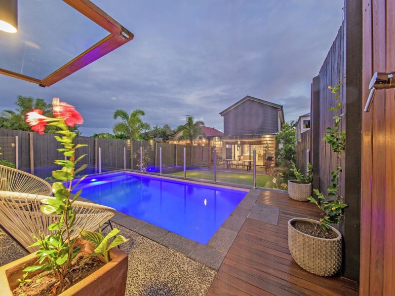 57 Wilde Street, Wynnum QLD 4178