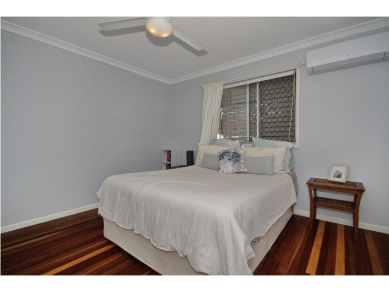 41 Bernays Road, Wynnum West QLD 4178