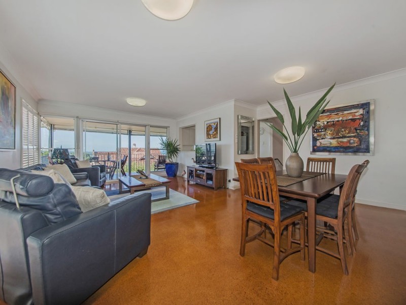 16 Valetta Street, Manly QLD 4179