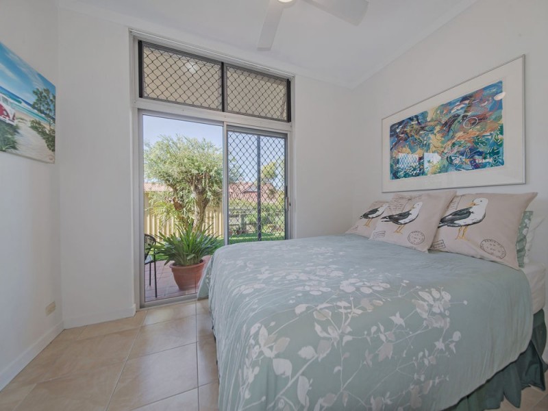 16 Valetta Street, Manly QLD 4179