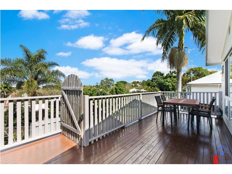 35 Ernest Street, Manly QLD 4179