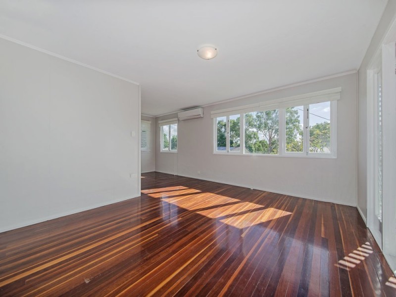 27 Whitford St, Tingalpa QLD 4173