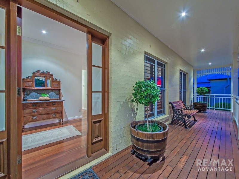 156 Gordon Parade, Manly QLD 4179