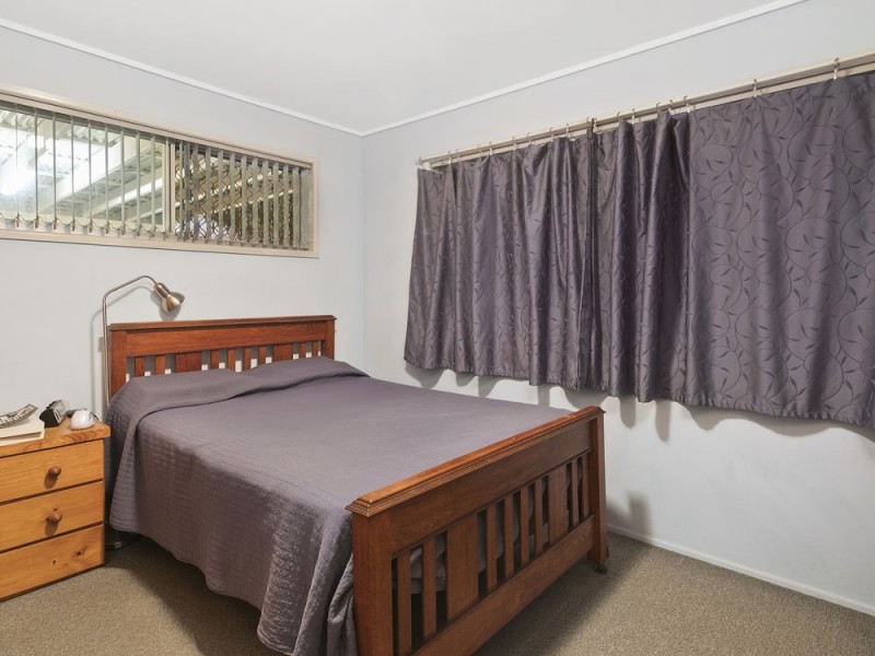 27a Haig Street, Wynnum West QLD 4178