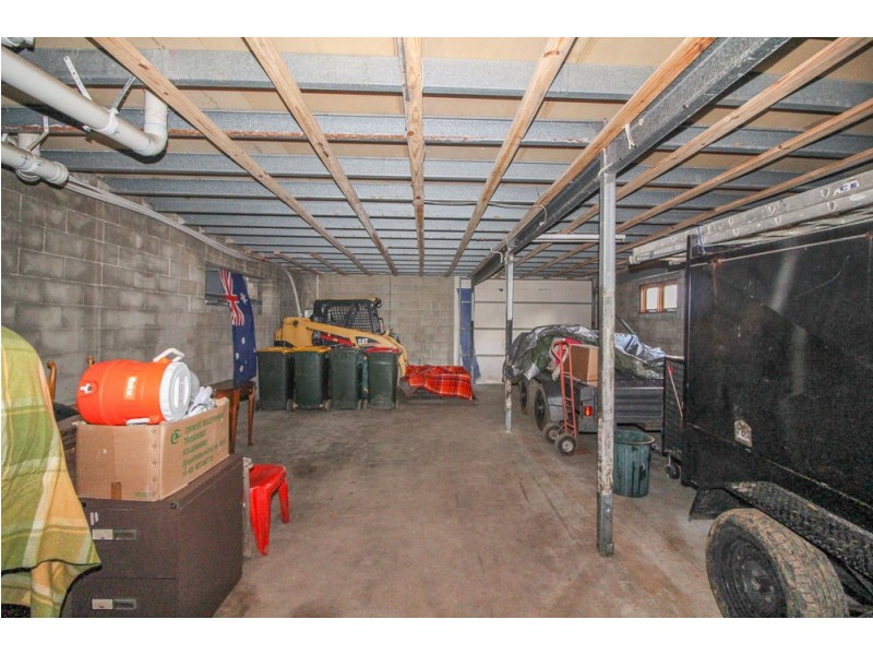 123 Kamarin St, Manly West QLD 4179