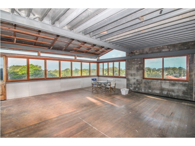 123 Kamarin St, Manly West QLD 4179