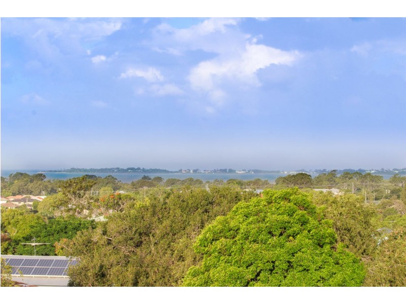 123 Kamarin St, Manly West QLD 4179