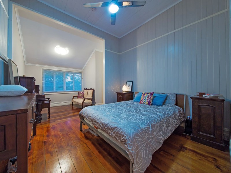 117 Walnut Street, Wynnum QLD 4178