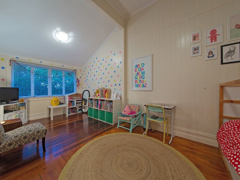 117 Walnut Street, Wynnum QLD 4178