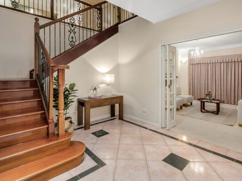 89 Constellation Way, Wynnum QLD 4178