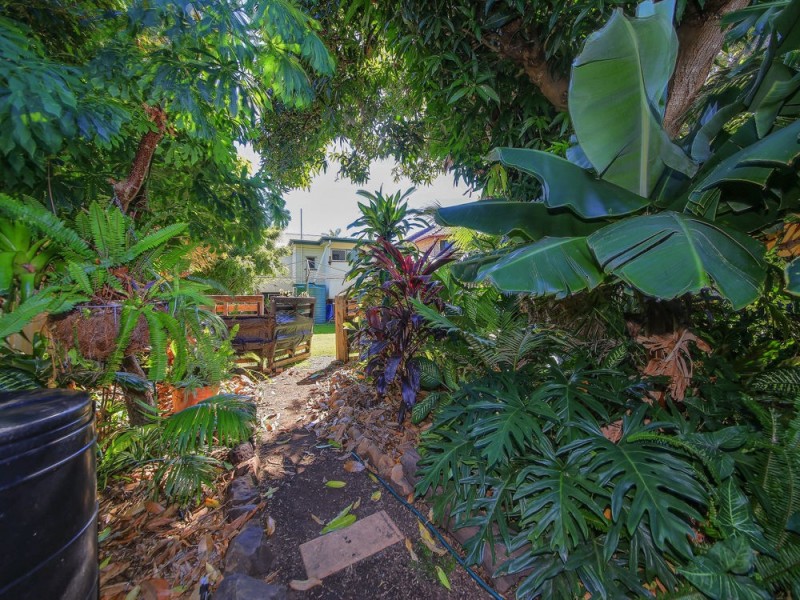 14 Beltana Street, Lota QLD 4179