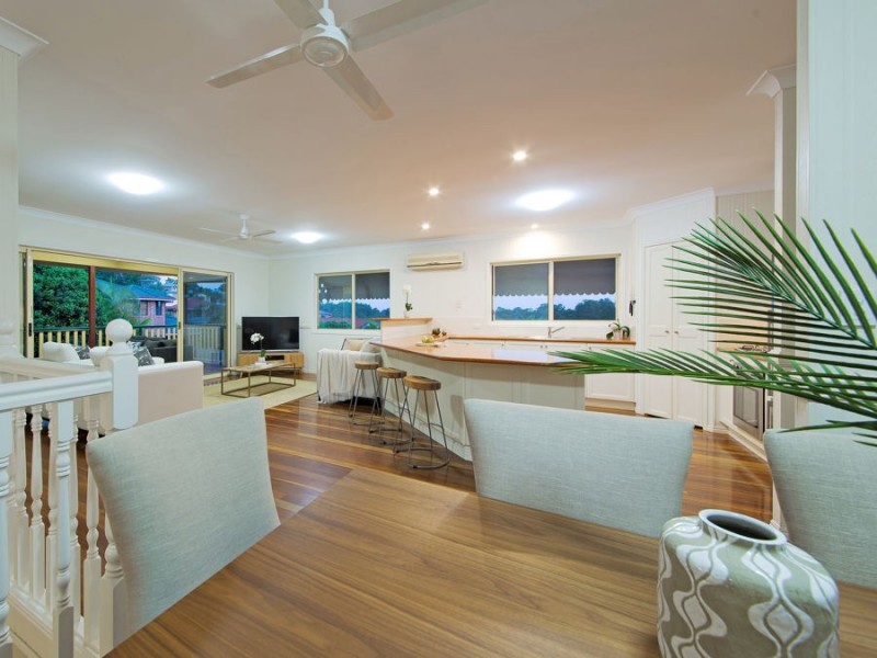 73 Tallow Wood Place, Mount Gravatt East QLD 4122