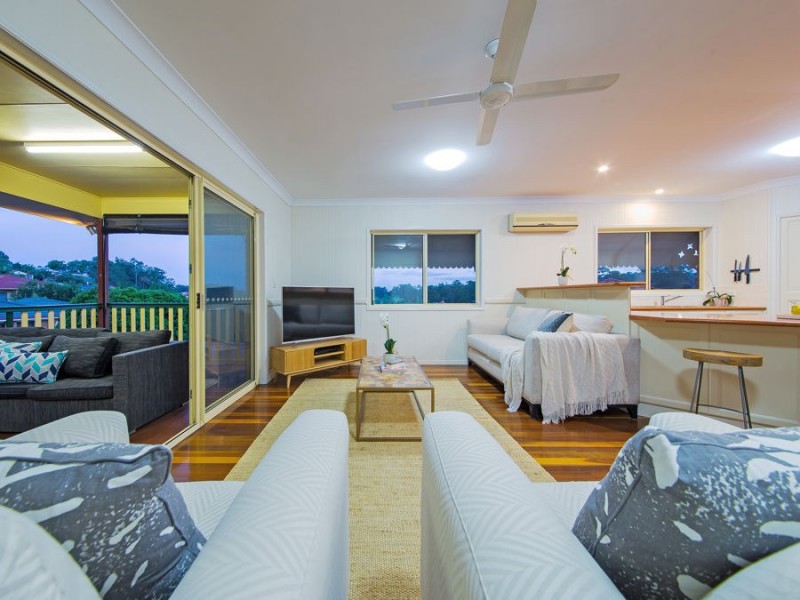 73 Tallow Wood Place, Mount Gravatt East QLD 4122