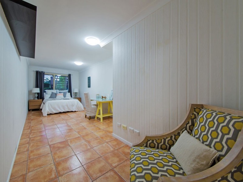 73 Tallow Wood Place, Mount Gravatt East QLD 4122