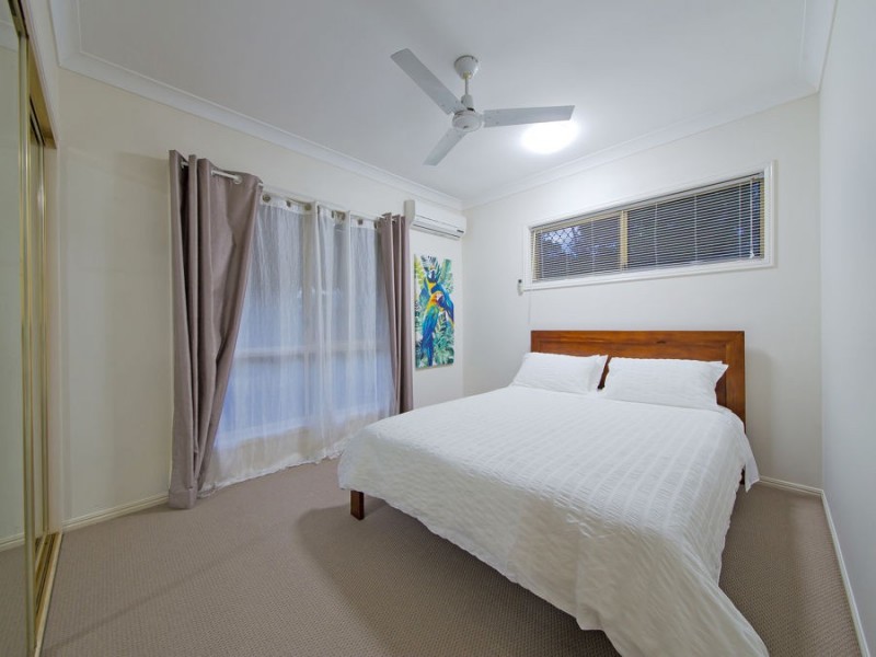 73 Tallow Wood Place, Mount Gravatt East QLD 4122