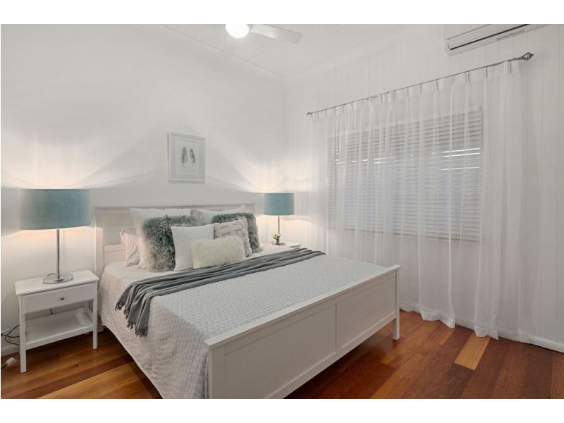 69 Kingsley Terrace, Wynnum QLD 4178