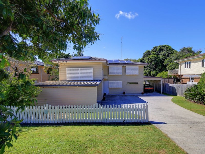 156 Kamarin Street, Manly West QLD 4179