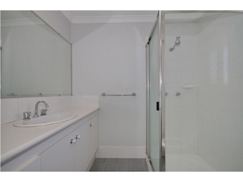 74 Padbury Street, Hemmant QLD 4174