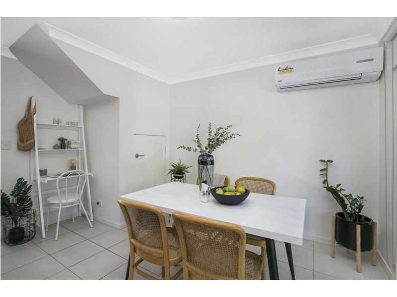 20/22 Cola Crescent, Wynnum West QLD 4178