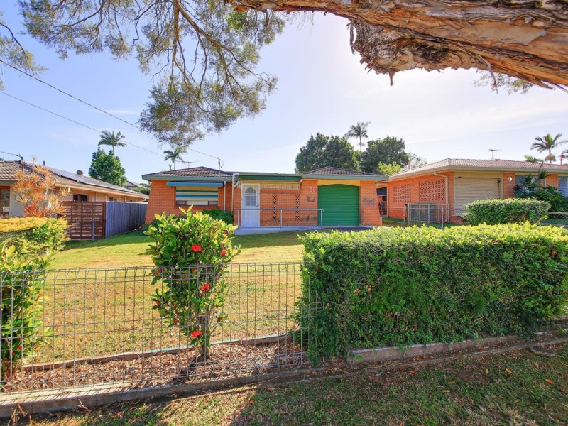 68 Cranleigh Street, Wynnum West QLD 4178