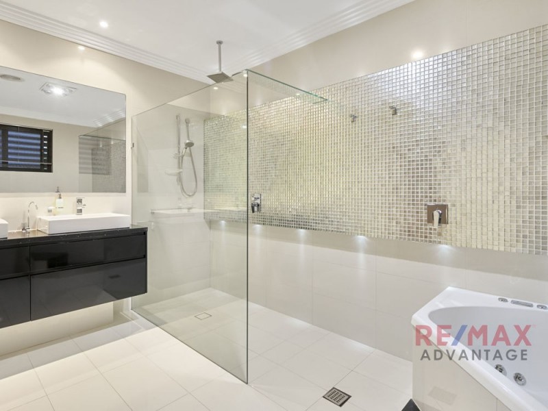 23 Gabrielle Place, Manly West QLD 4179