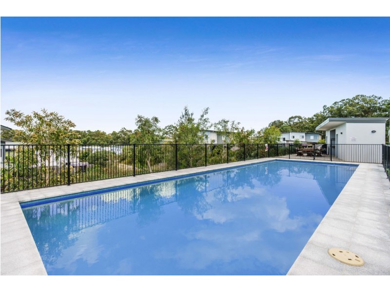 32 312 Manly Rd, Manly West QLD 4179