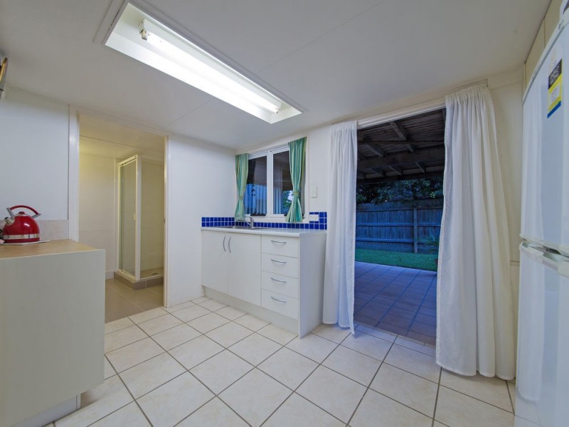 34 Tamaree Avenue, Wynnum QLD 4178