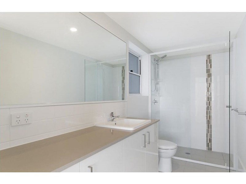 10/34 Emsworth Street, Wynnum QLD 4178