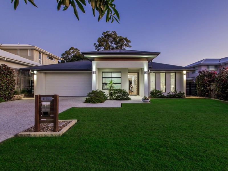 11 Bisley Place, Wakerley QLD 4154