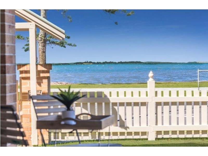 223 Wynnum Esplanade, Wynnum QLD 4178
