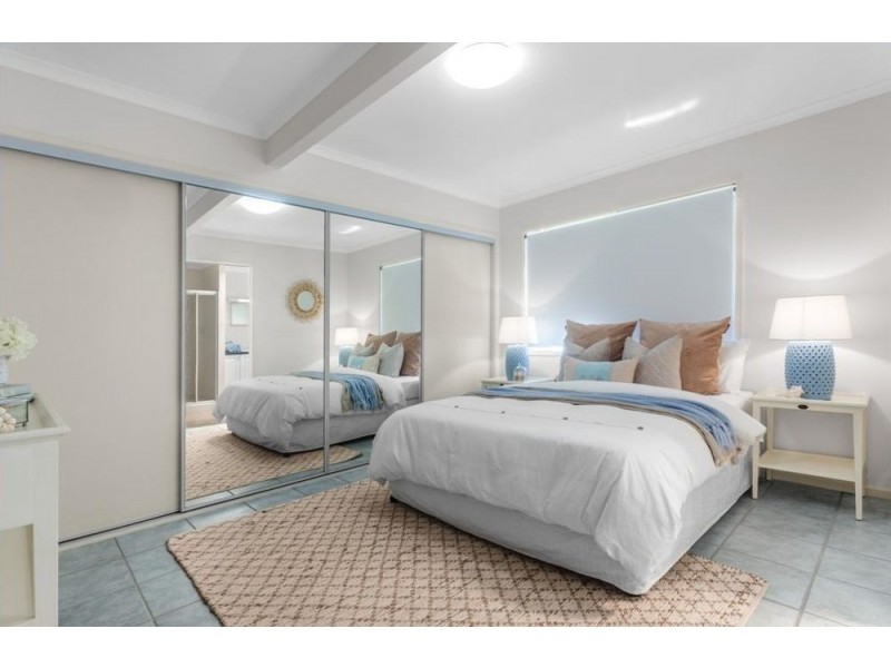 223 Wynnum Esplanade, Wynnum QLD 4178