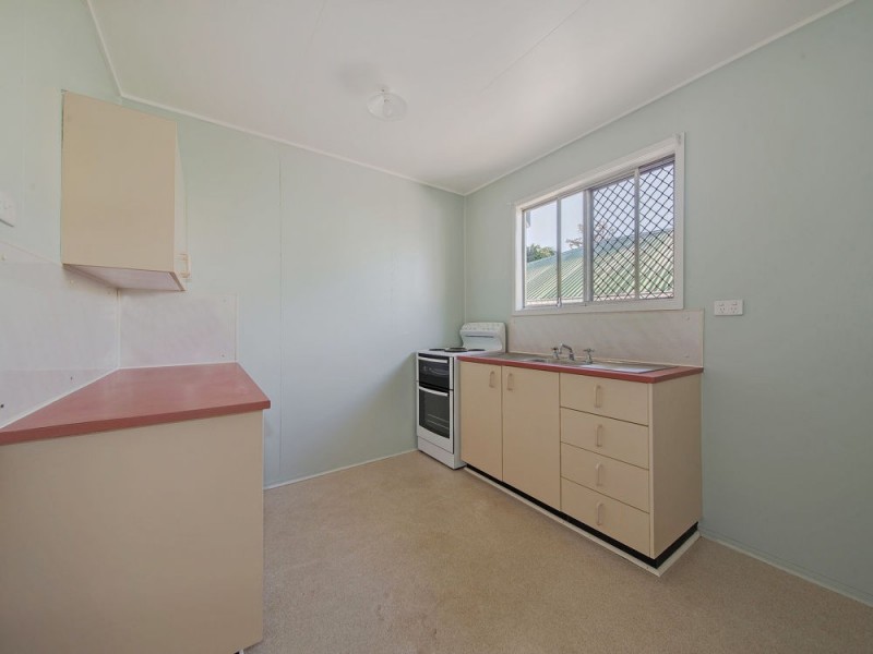 353 Whites Road, Lota QLD 4179